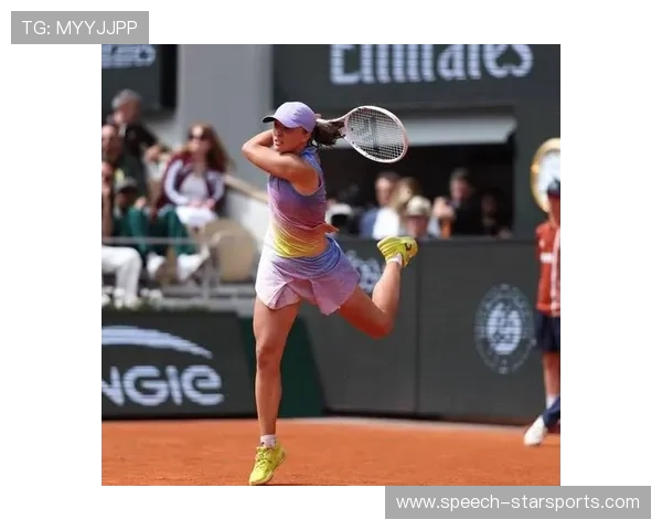 网坛最新动态：顶尖球员激烈角逐大满贯赛场精彩瞬间